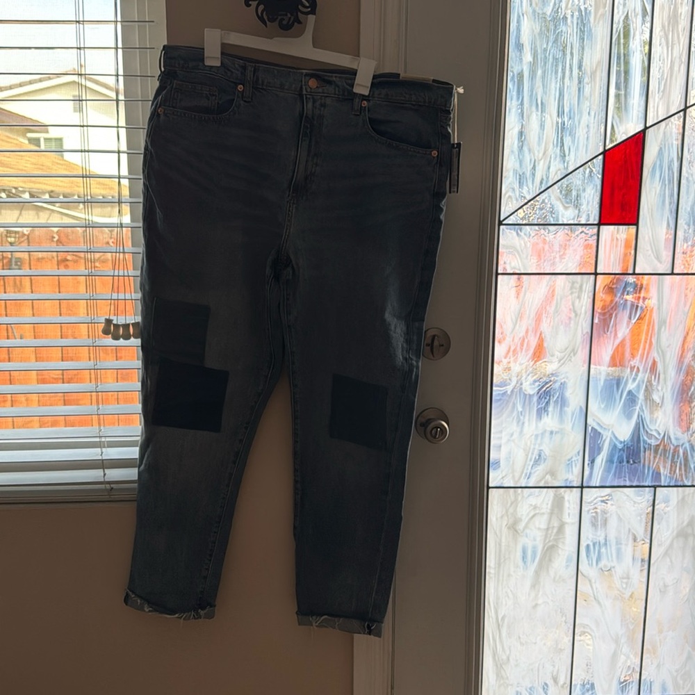 COPY - Universal Thread Boyfriend jeans